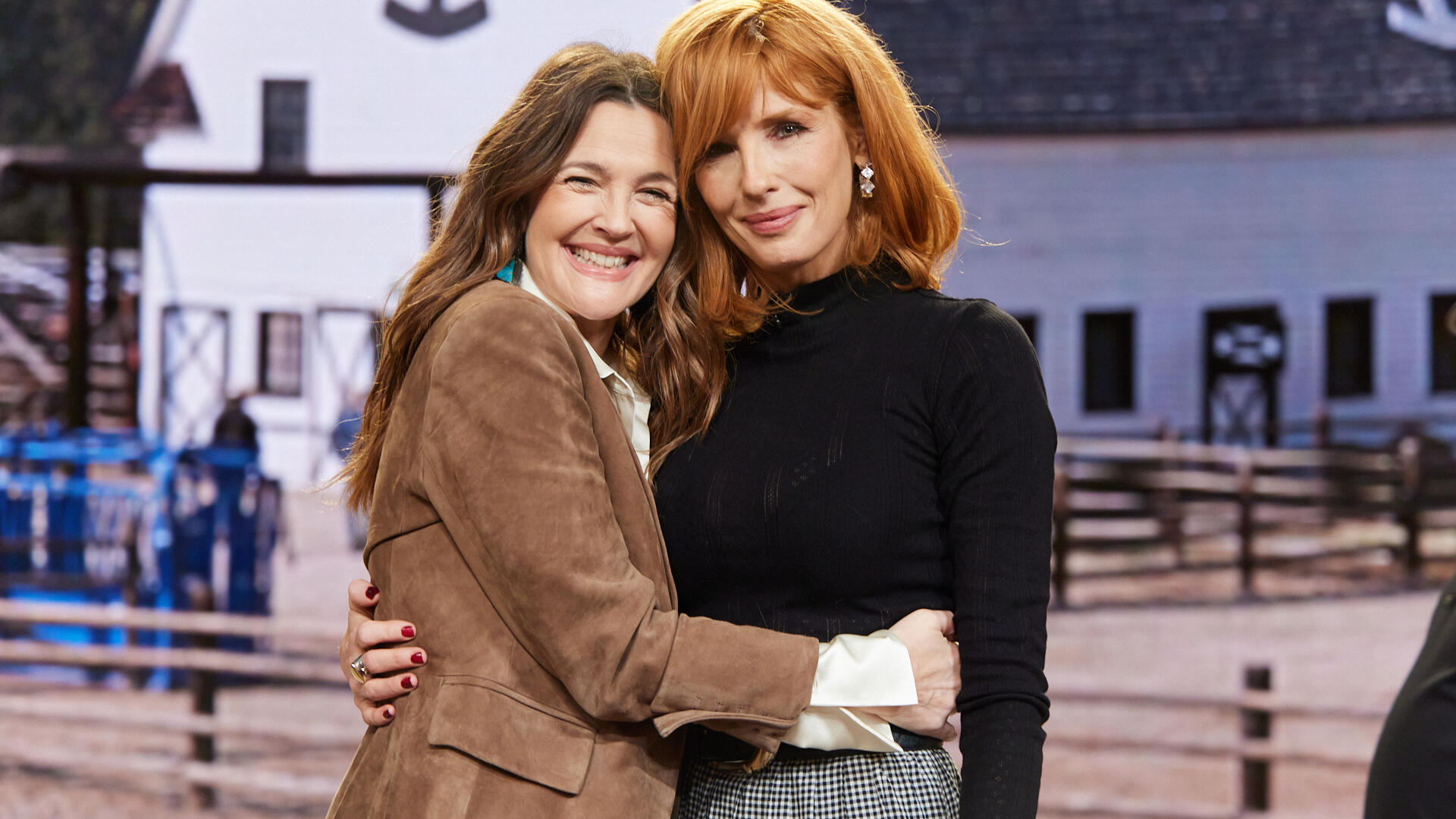 Kelly Reilly Reveals How She Perfected Her Montana Accent for "Yellowstone" | The Drew Barrymore Show